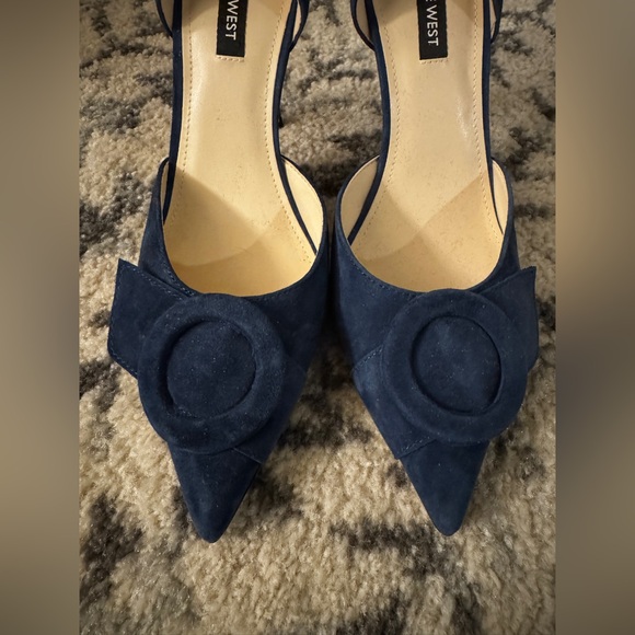 NEW Nine West Frolly High Women's Heels Navy Suede, Size 8.5 - Picture 3 of 5